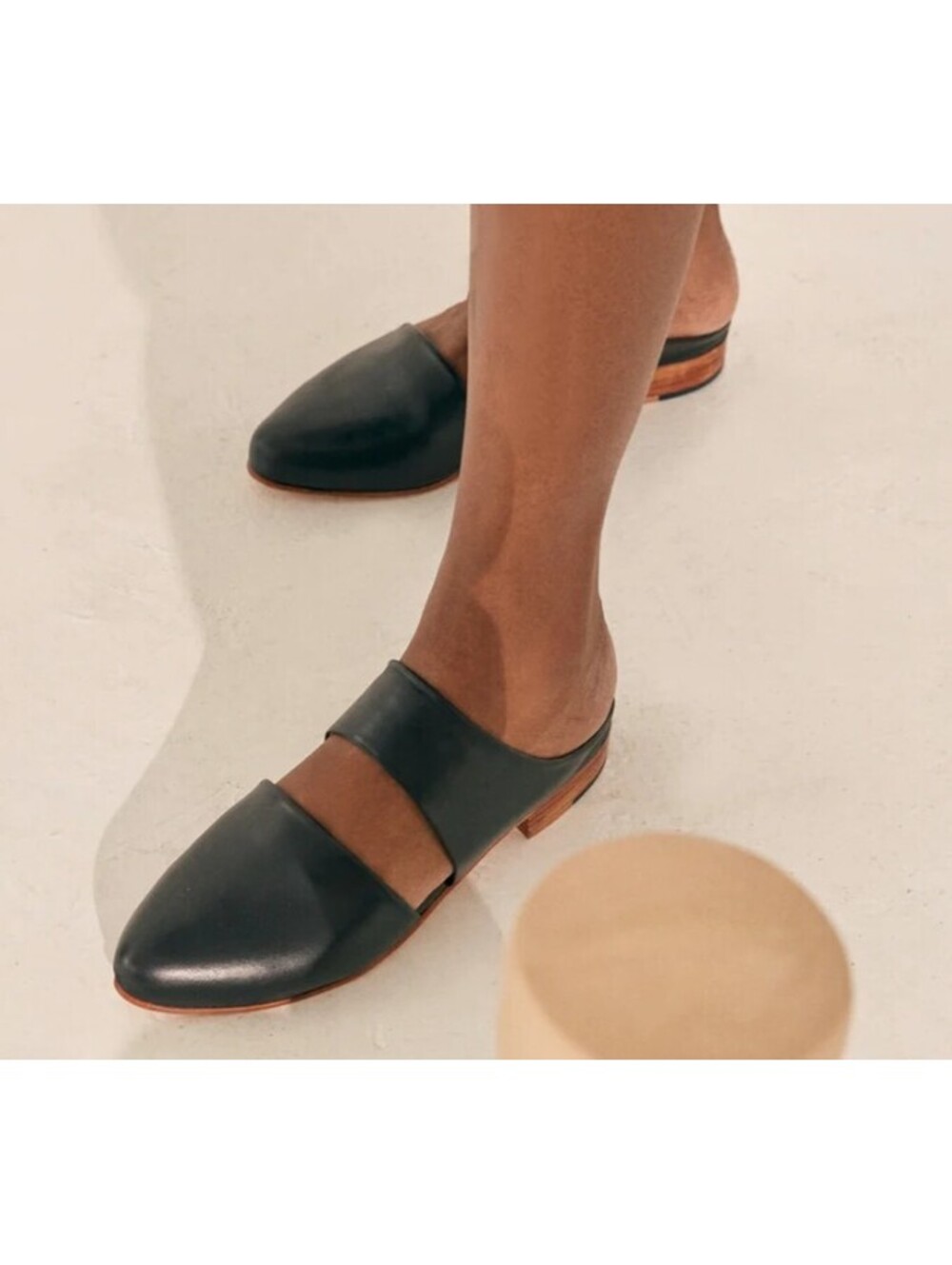 Zou Xou Women's 8 Black Leather Cut-Out Mules – Handmade in Argentina